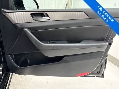 Used 2018 Hyundai Sonata Sport w/ Cargo Package image 8