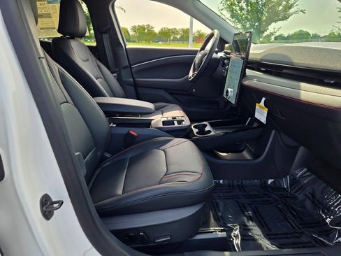 New 2025 Ford Mustang Mach-E Premium w/ Sport Appearance Package AWD/4WD image 5