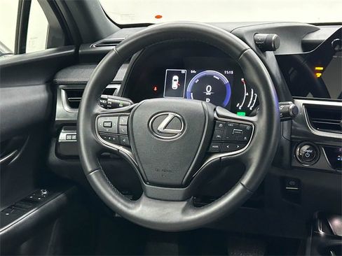 Certified 2025 Lexus UX 300h FWD image 15