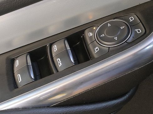 Used 2019 Cadillac XT4 Premium Luxury w/ LPO, Midnight Sport Package AWD/4WD image 27