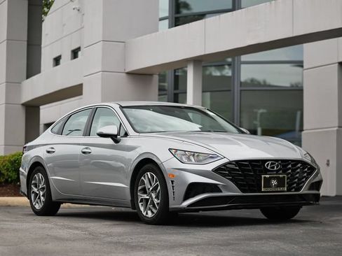 Used 2023 Hyundai Sonata SEL FWD image 1