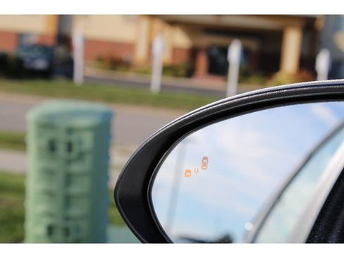 Used 2023 Hyundai Sonata SEL image 35