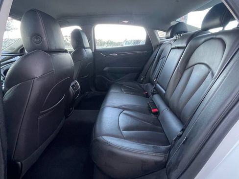 Used 2017 Buick LaCrosse Essence FWD image 29