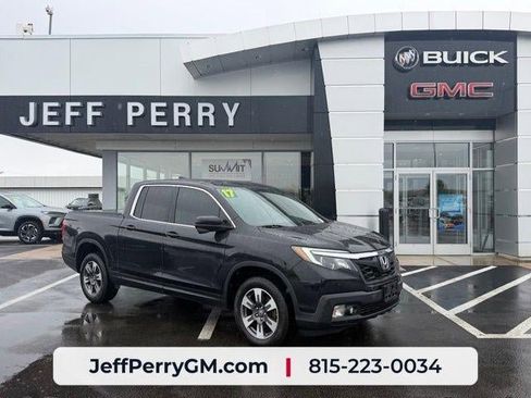 Used 2017 Honda Ridgeline RTL-T image 1