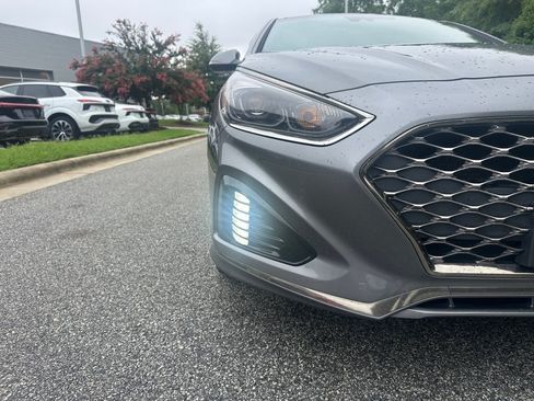 Used 2019 Hyundai Sonata Limited FWD image 28