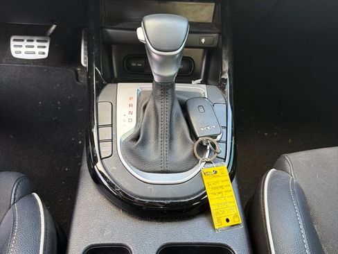 Certified 2023 Kia Forte GT-Line w/ GT-Line Premium Package FWD image 15
