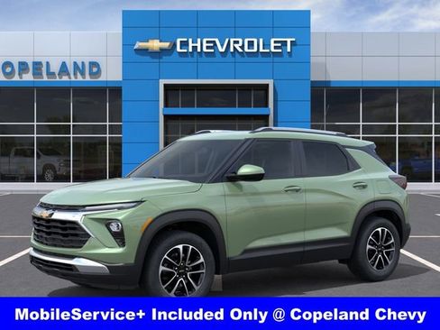 New 2026 Chevrolet TrailBlazer LT w/ Convenience Package AWD/4WD image 2