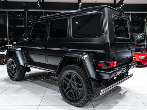 Used 2018 Mercedes-Benz G 550 Squared image 2
