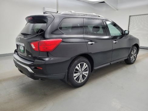 Used 2020 Nissan Pathfinder S AWD/4WD image 10
