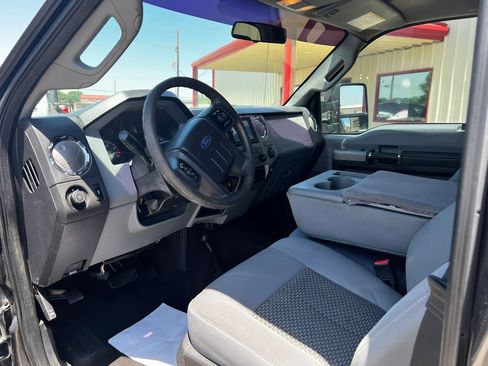 Used 2016 Ford F250 XLT AWD/4WD image 13