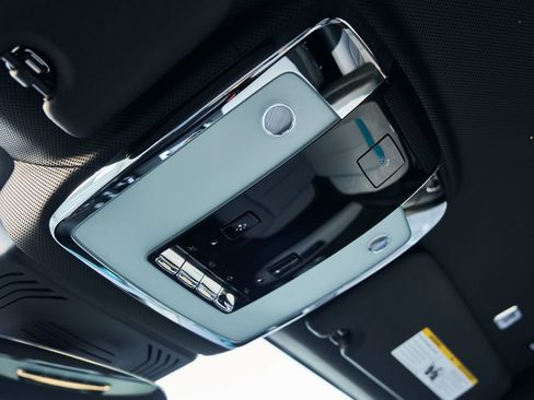 Used 2025 Rolls-Royce Ghost AWD/4WD image 95