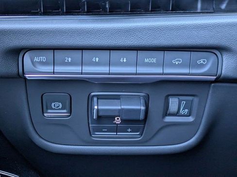 Certified 2025 Cadillac Escalade Sport w/ Touring Package AWD/4WD image 26
