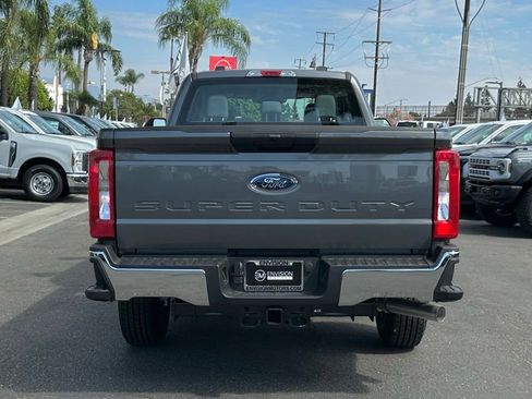 New 2026 Ford F250 XL w/ XL Chrome Package RWD image 7