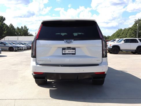 Used 2021 Cadillac Escalade ESV Sport Platinum AWD/4WD image 8