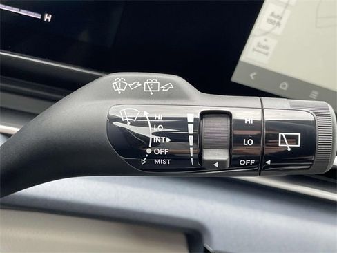 New 2026 Kia Carnival EX image 32