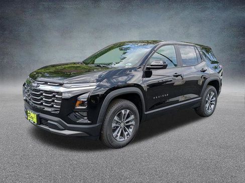 New 2026 Chevrolet Equinox LT AWD/4WD image 8