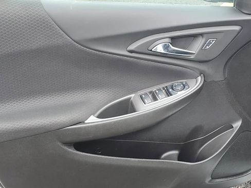 Used 2025 Chevrolet Malibu LT image 21