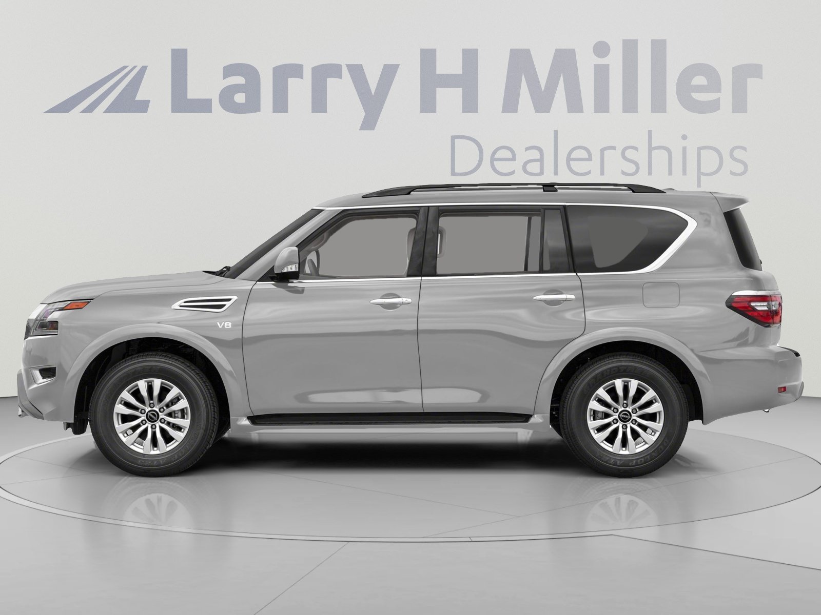 Used 2022 Nissan Armada SV RWD image 3