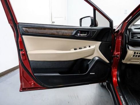 Used 2017 Subaru Outback 2.5i Limited image 37