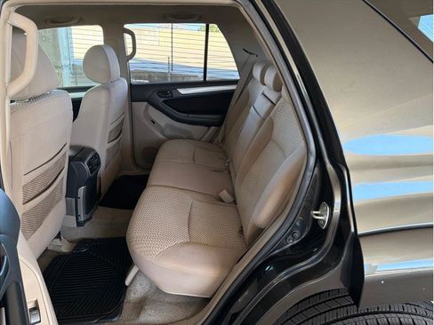 Used 2007 Toyota 4Runner SR5 image 11