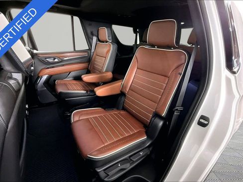 Certified 2024 GMC Yukon Denali Ultimate w/ LPO, Illumination Package AWD/4WD image 21