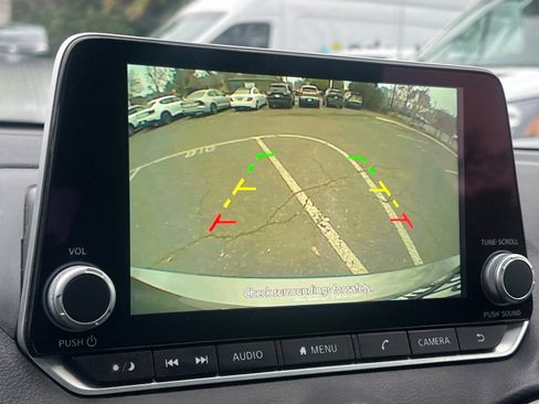 Used 2023 Nissan Sentra SV w/ All-Weather Package image 18