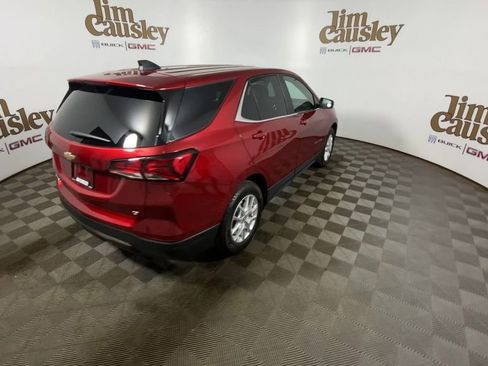 Used 2023 Chevrolet Equinox LT FWD image 8
