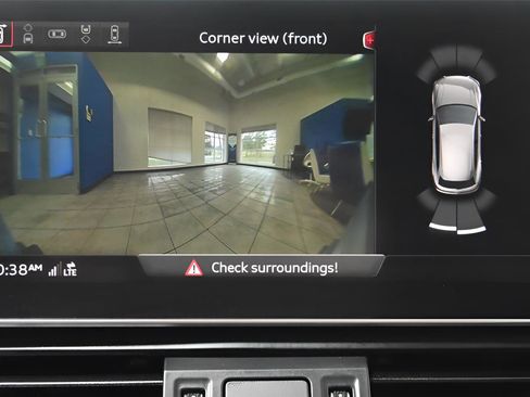 Used 2018 Audi SQ5 Prestige image 29