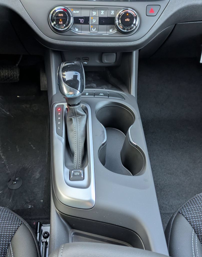 New 2026 Buick Envista Preferred w/ Convenience I Package FWD image 13