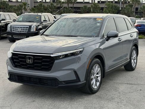 Used 2024 Honda CR-V EX image 9