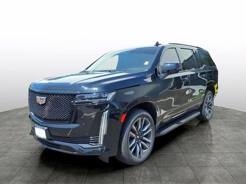 Used 2021 Cadillac Escalade Sport AWD/4WD image 3