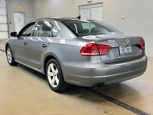 Used 2013 Volkswagen Passat 2.5 SE FWD image 7