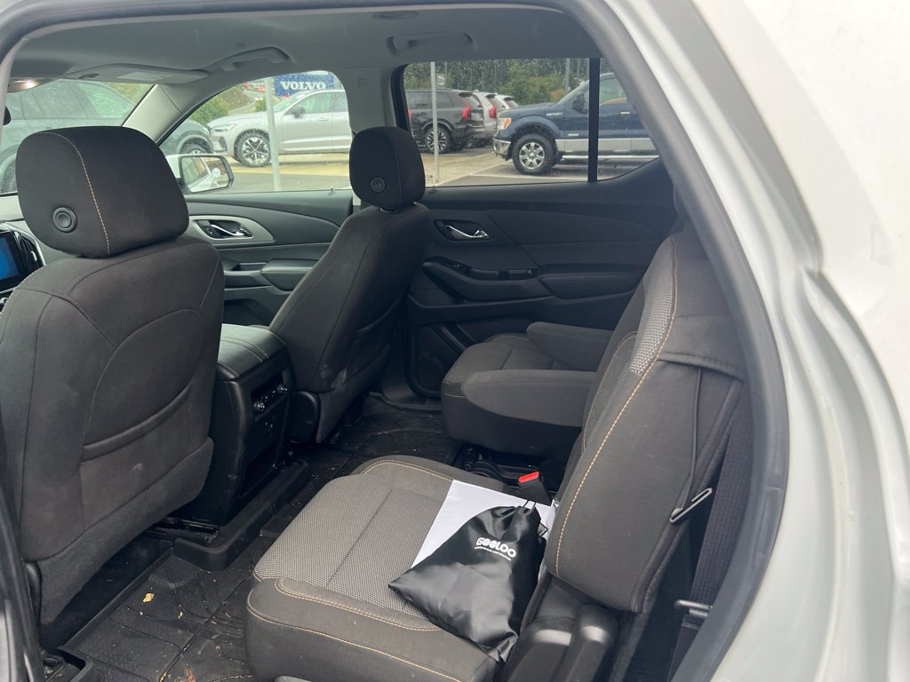 Used 2018 Chevrolet Traverse LT w/ LPO, Floor Liner Package AWD/4WD image 13