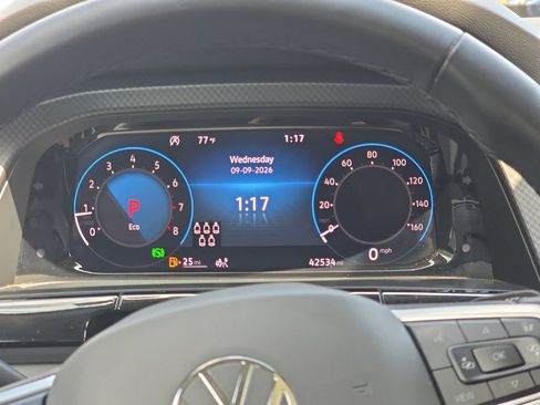 Certified 2024 Volkswagen Atlas Peak Edition SE AWD/4WD image 19
