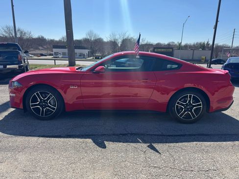 Used 2019 Ford Mustang GT image 6