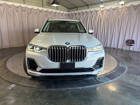 Used 2020 BMW X7 xDrive40i w/ Premium Package AWD/4WD image 2