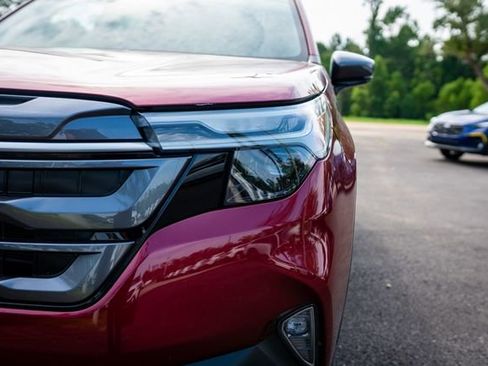 New 2026 Subaru Forester Premium AWD/4WD image 3