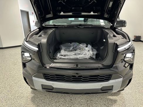 New 2026 Chevrolet Silverado EV LT w/ Premium Package image 24