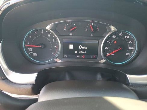 Used 2021 Chevrolet Traverse RS image 23