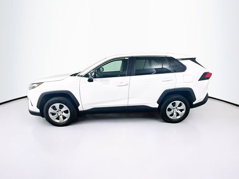 Used 2024 Toyota RAV4 LE image 4
