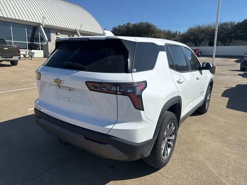 Used 2025 Chevrolet Equinox LT image 5