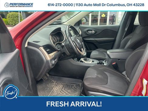 Used 2015 Jeep Cherokee Latitude FWD image 12