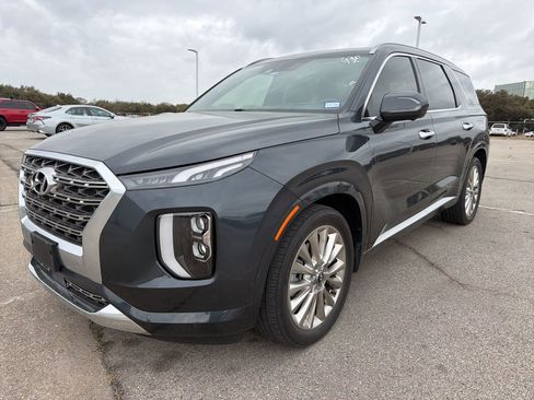 Used 2020 Hyundai Palisade Limited image 1