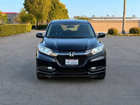 Used 2016 Honda HR-V EX image 9