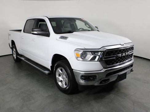 Used 2022 RAM 1500 Big Horn AWD/4WD image 4