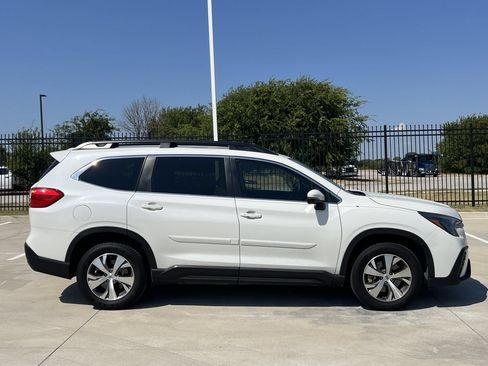 Used 2023 Subaru Ascent Premium w/ Convenience Package AWD/4WD image 3