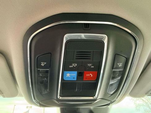 Used 2023 Jeep Grand Cherokee L Laredo AWD/4WD image 27