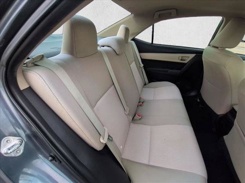 Used 2014 Toyota Corolla LE FWD image 17