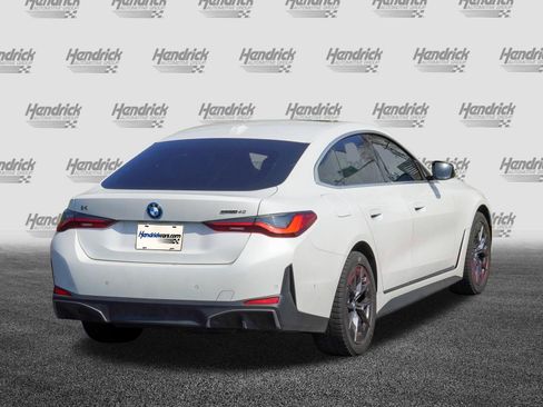 Used 2023 BMW i4 eDrive40 RWD image 8
