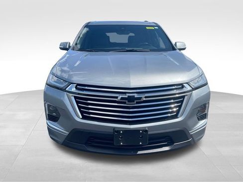 Used 2023 Chevrolet Traverse Premier w/ LPO, Floor Liner Package AWD/4WD image 9